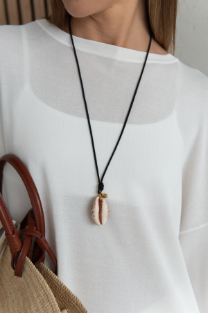 Kaklo papuošalas "Cowrie Shell"